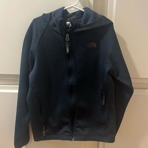 ⛰️ The North Face, Boys Size Med, very good condition jacket